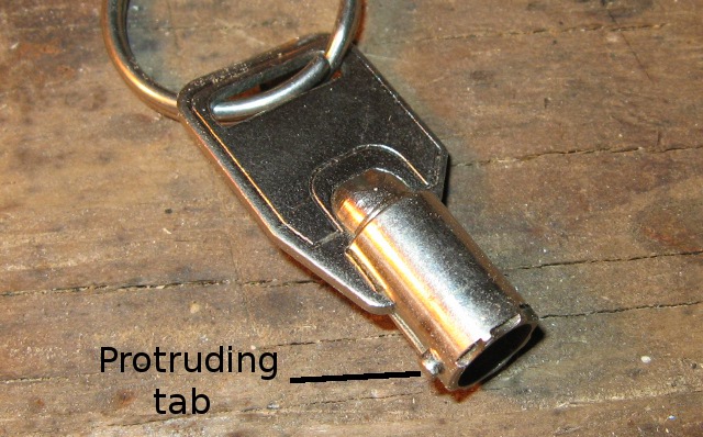 Tubular lock key